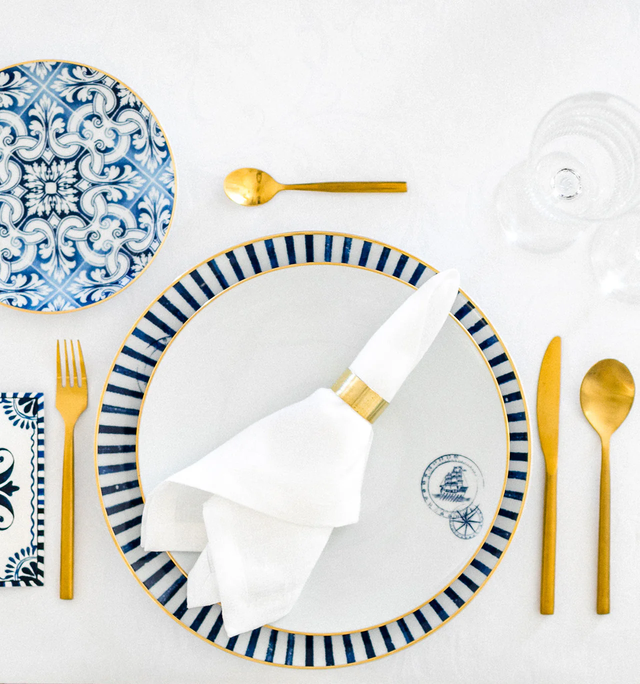 Vista Alegre Transatlantica Dinner Plate By Brunno Jahara - Image 2