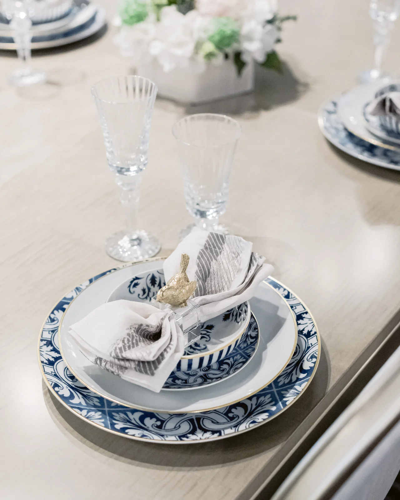 Vista Alegre Transatlantica Tile Charger - Image 2