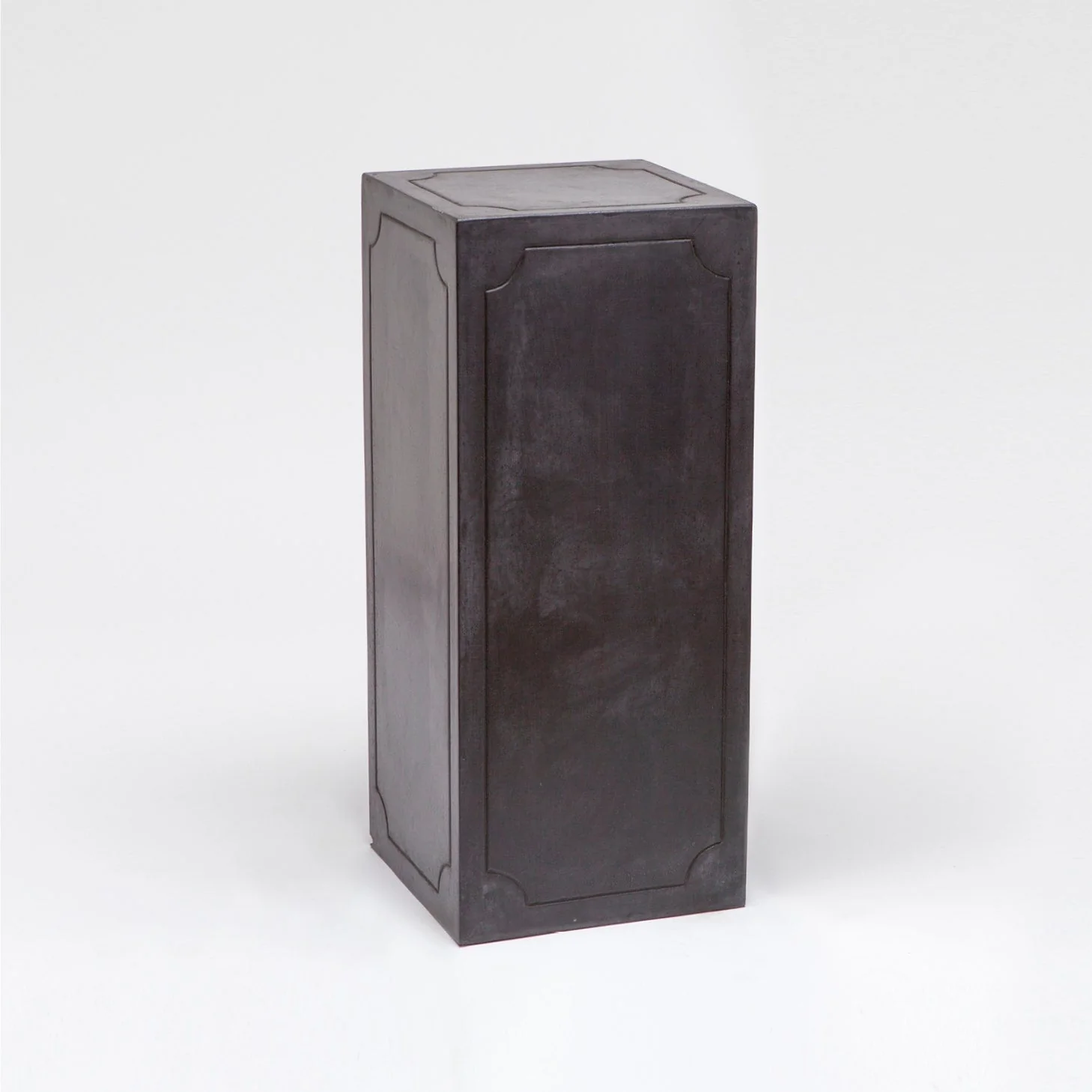 Walter Textured Concrete Pedestal - Image 2